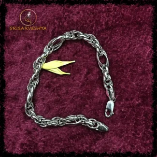 925 silver men's bracelets with small double links are joined by two big oval links all the way