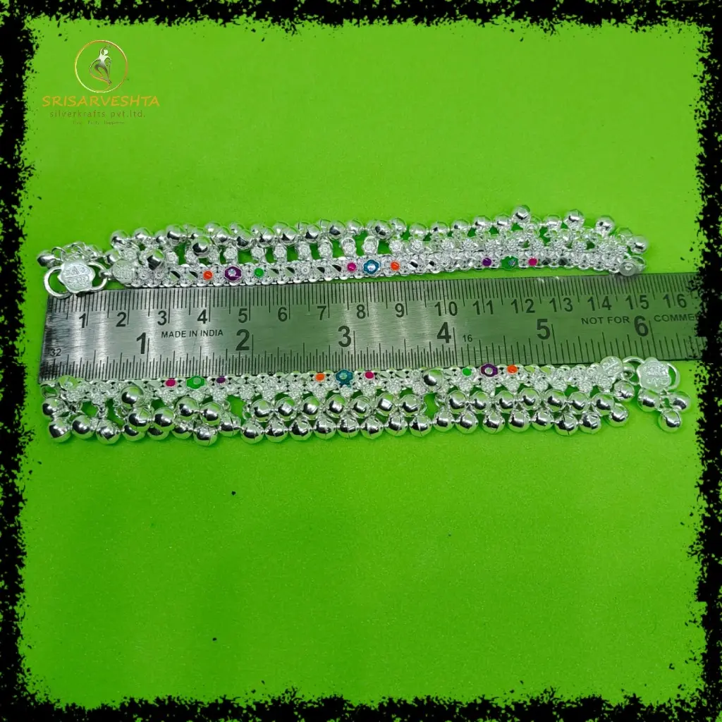 98bb56e5~WhatsAppImage2023-12-25at4