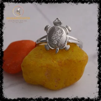 925 silver tortoise with white stones in design - SIZE-19