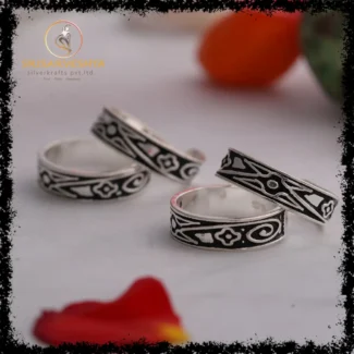 925 silver toe ring with vintage latest design with black paint